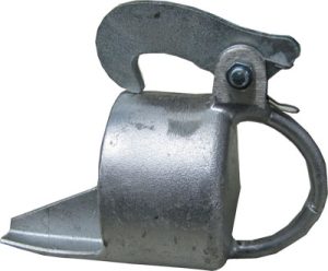 4-inch Universal Hook & Latch End Plug Aluminum